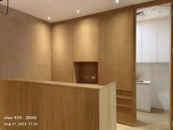 Connexion (D8), Retail #455602891